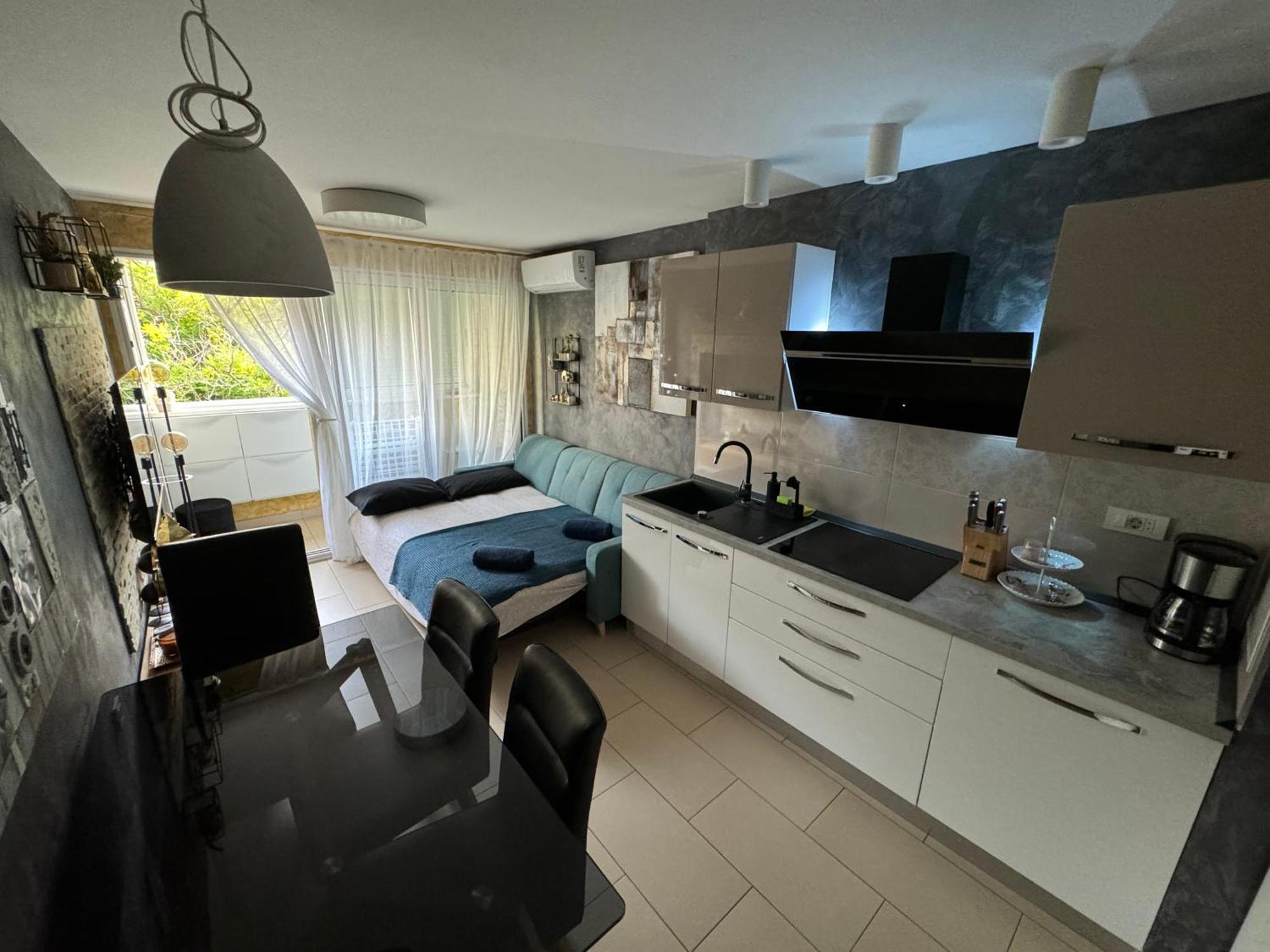 Apartment Astra With Private Parking Split Exterior foto
